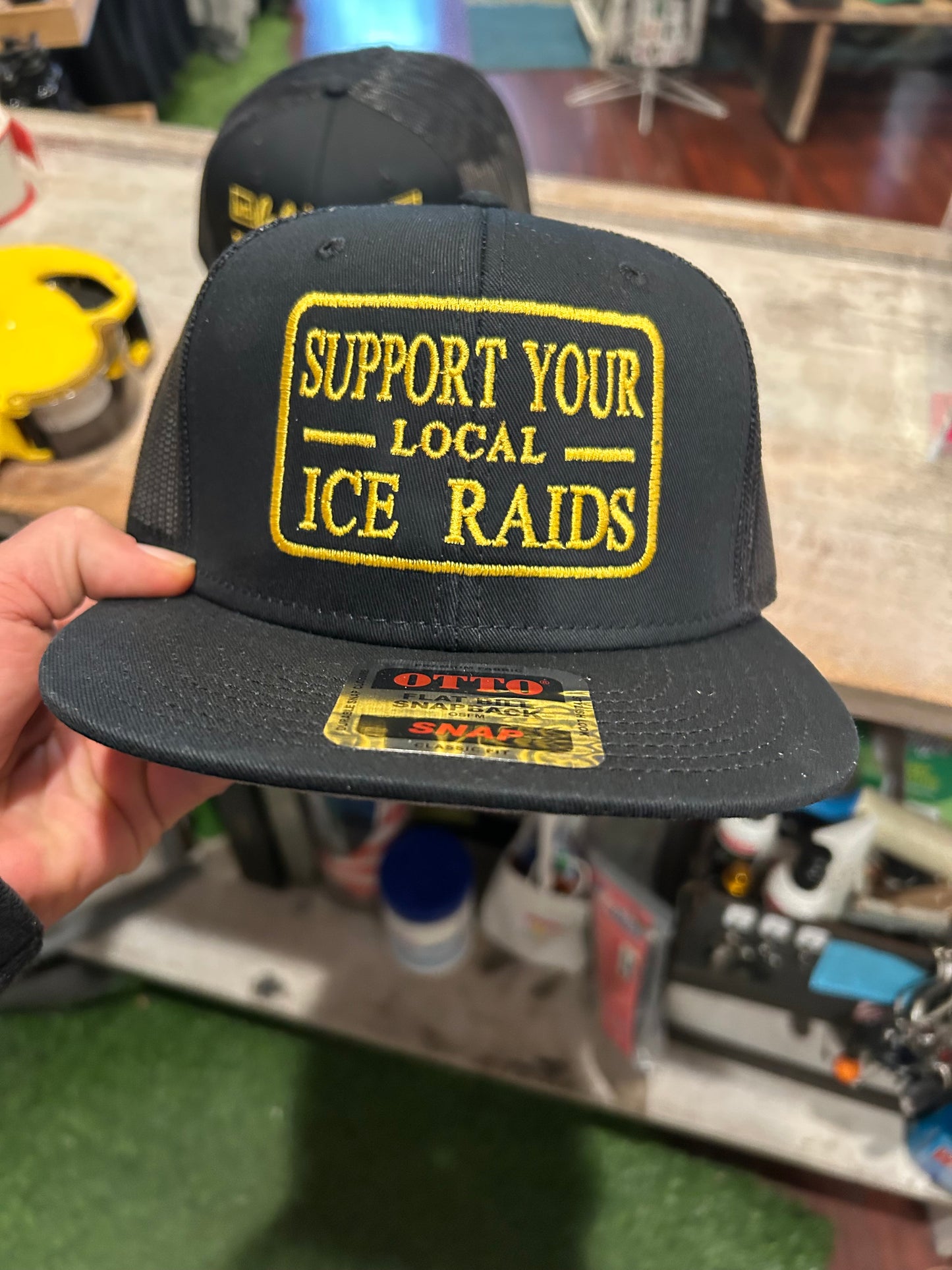 Ice Raid snap back